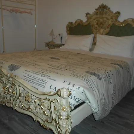 Jackie O' A La Maison Bergamo