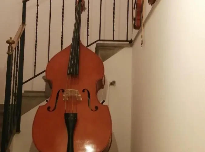 Jackie O' A La Maison Nocleg ze śniadaniem 3*